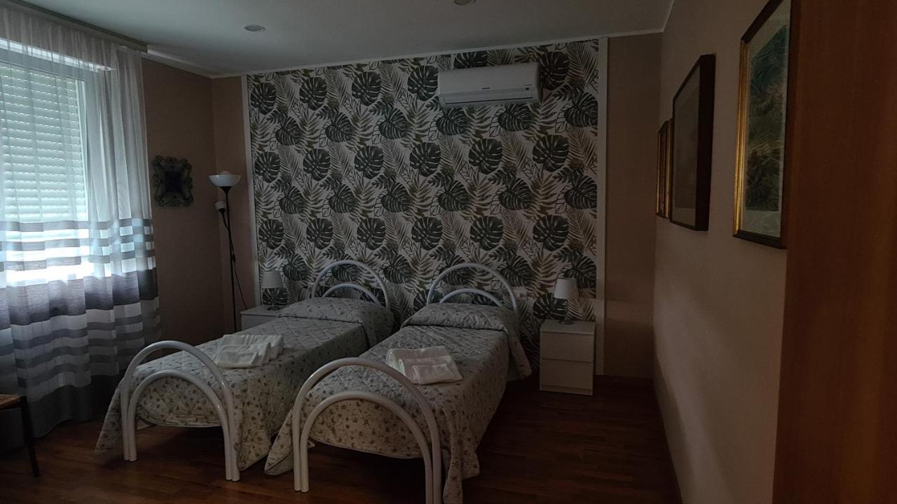 B&B Regina Busto Arsizio Exterior photo